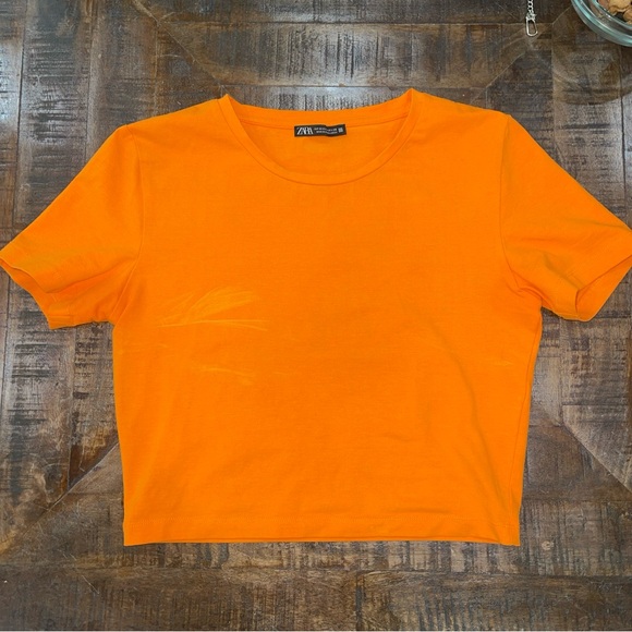 Zara Short Sleeve T- Shirt Basic Cotton Top Orange Color Size Medium - Picture 2 of 8